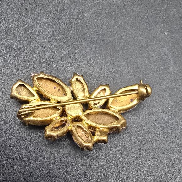 Pink Rhinestone Satin Glass Brooch Givre Vintage Glam Costume Jewelry - Picture 8 of 8